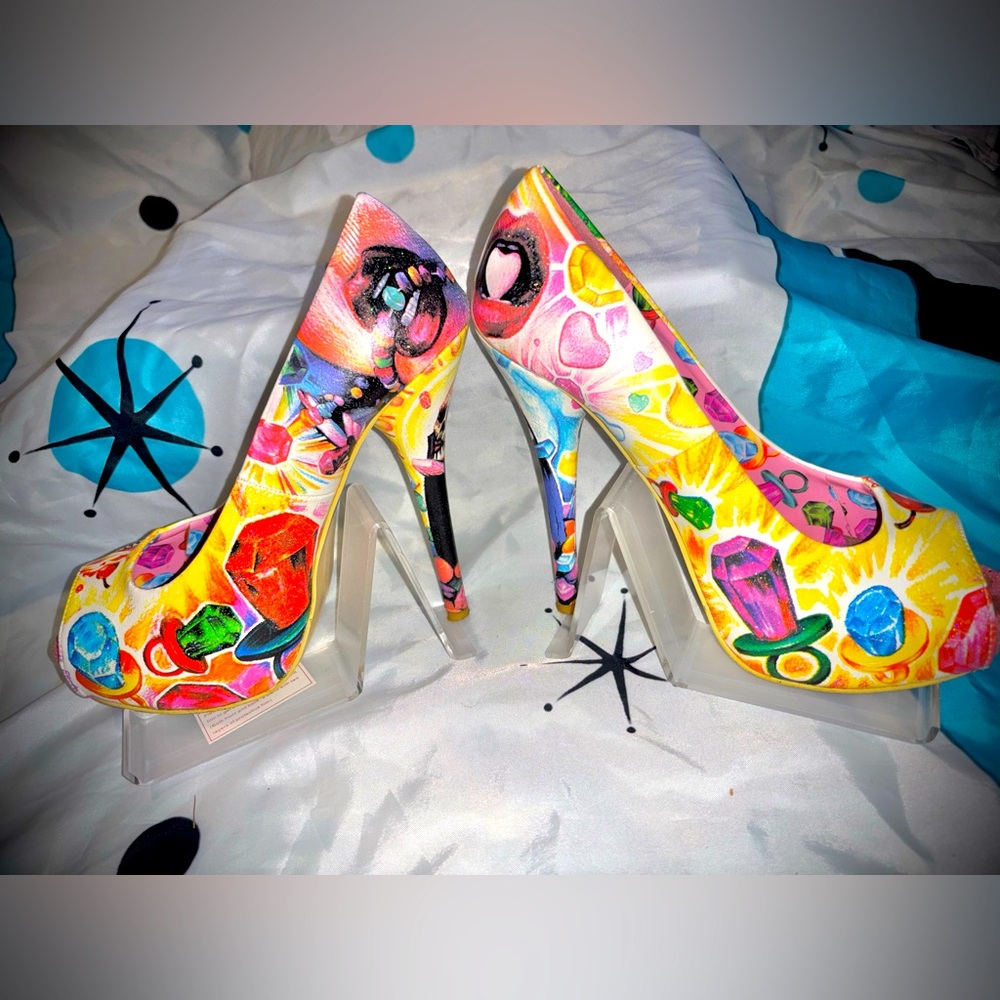 COPY - IRON FIST 💥JUST FABULOUS💥Size 8
